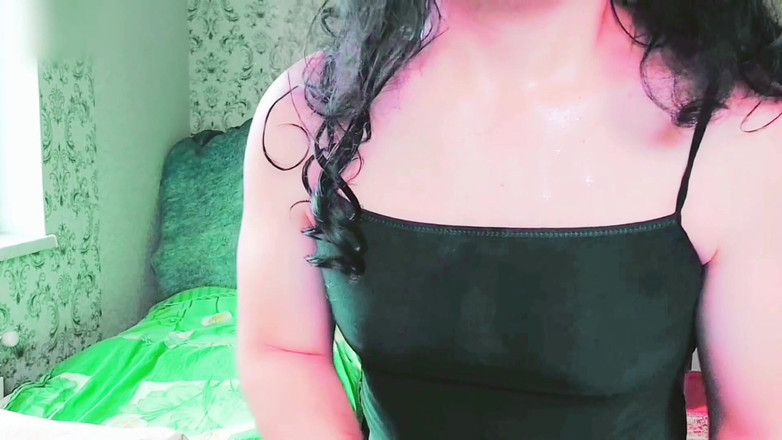 Kitty_Cross: Гладкая кожа и греховные мысли