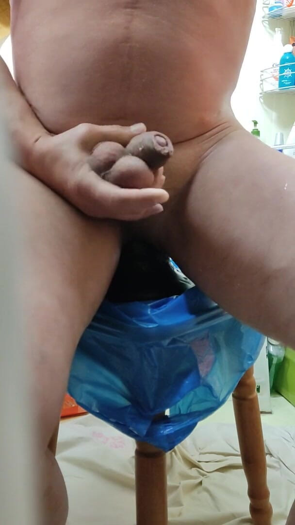 Goldass50: It's hard! huge dildo