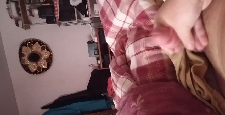 Nikki Montero: Başka bir gün, başka bir mastürbasyon. Göğsüme bolca boşalma