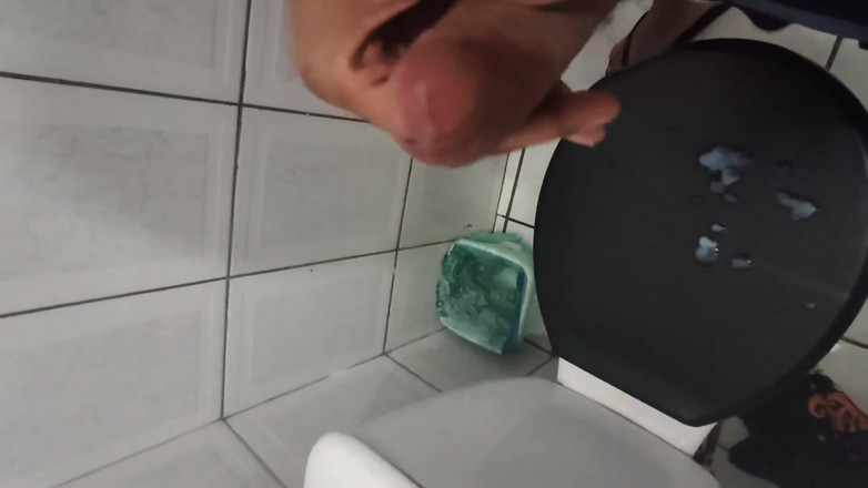 Virtual ToyBoy: Tasty Cumshot