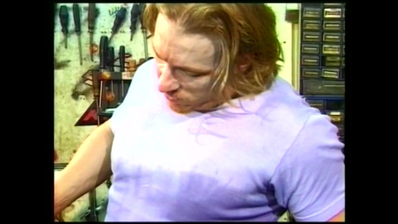 Dark Holes: In the Workshop We Break This Vintage Slut in a...