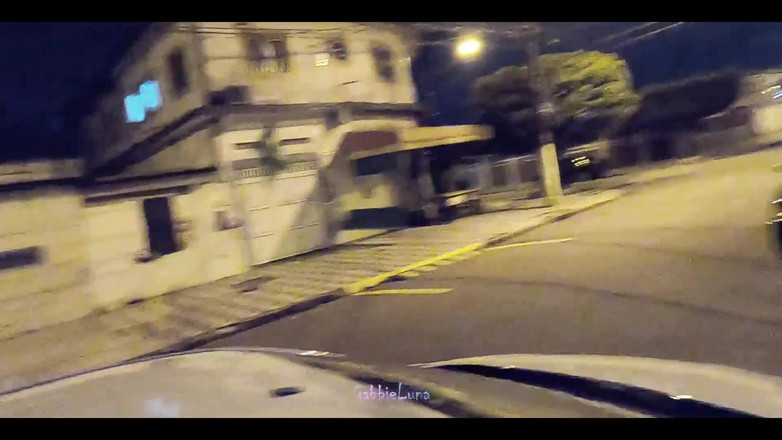 Gabbie Luna: Micul dejun pe stradă! Curvă de 18 ani muie-mă gratuit în mijlocul...