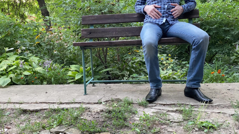 OurFetishLife: Hot juice from my stepmom's pussy right in the park