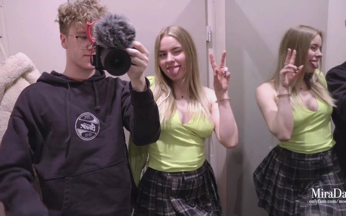 Yummy Mira: Sessão de fotos planejada se transforma em vídeo pornô na...