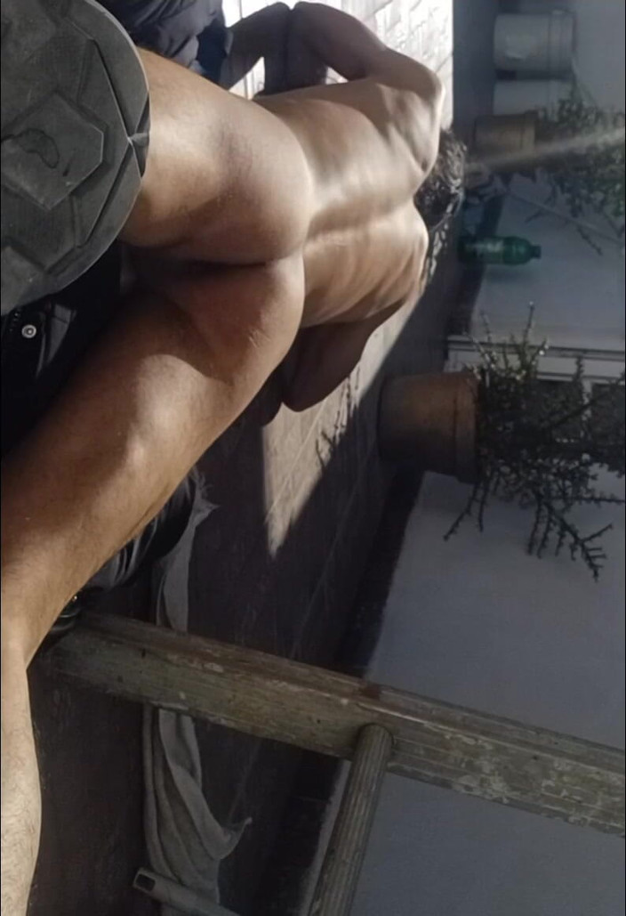 Nakedfer: Загарание