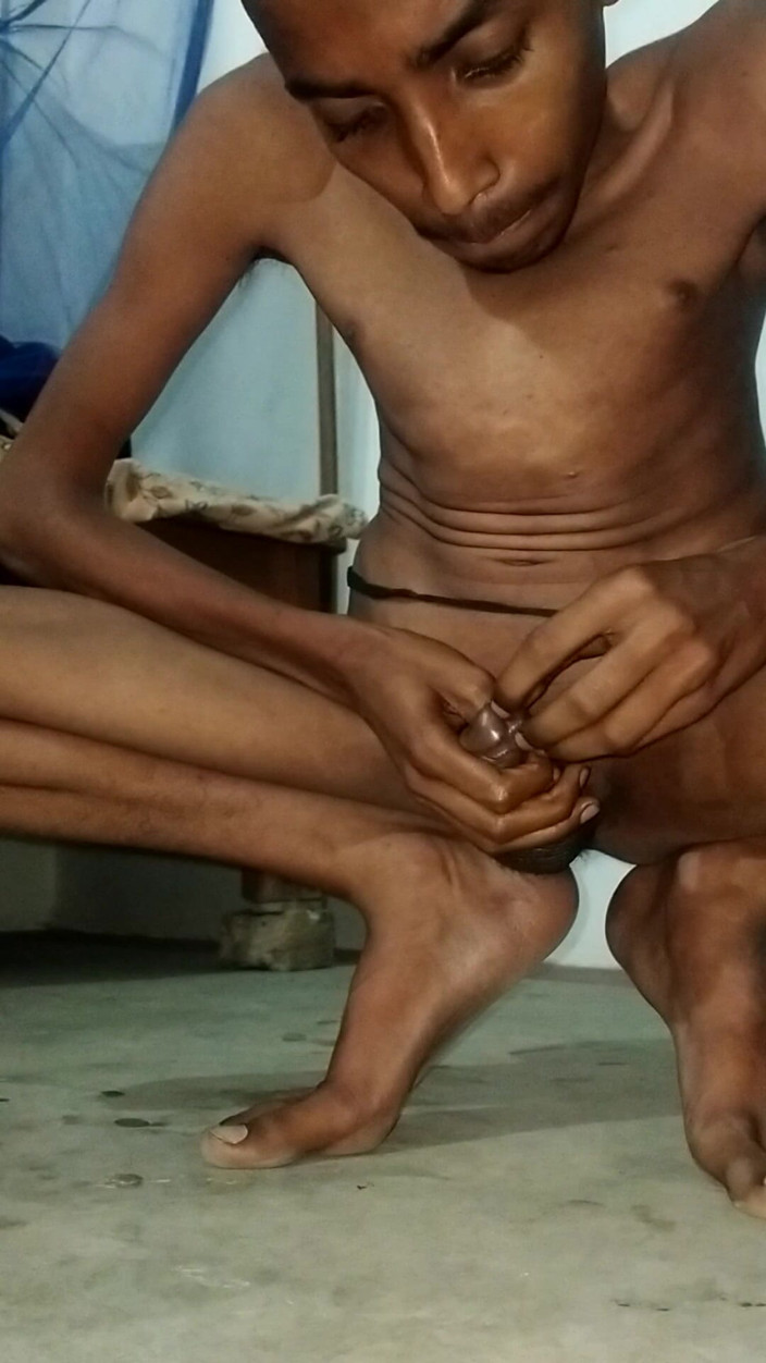 PrinceBigblackCock: Lo show nudo di un ragazzo desi