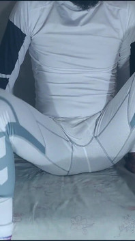 I Cum on Compression Wear