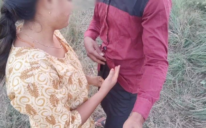 Fuckkkker: Desi Village Randi Make Fucking Hindi Vlogs with Boyfriend, Outdoor...