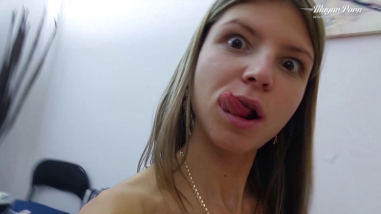 Mugur's World: MFF 三人组由 Gina Gerson 和 jemma Valentine 主演