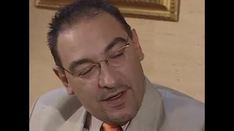 Bisco Birchwood Productions: 집에서 Frau의 엉덩이에 바나나를 집어넣는 운 좋은 배관공!