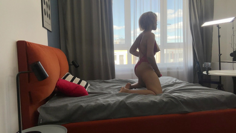 Heatwave Porn: Black Girl in Red Lingerie Masturbates in a Comfortable Bed
