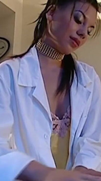 A Slutty Masseuse Gets Cum in Her Mouth From Two Big Dicks