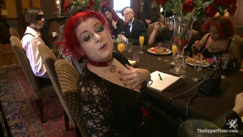 The Upper Floor by Kink: Brunch-ul lui Stefanos