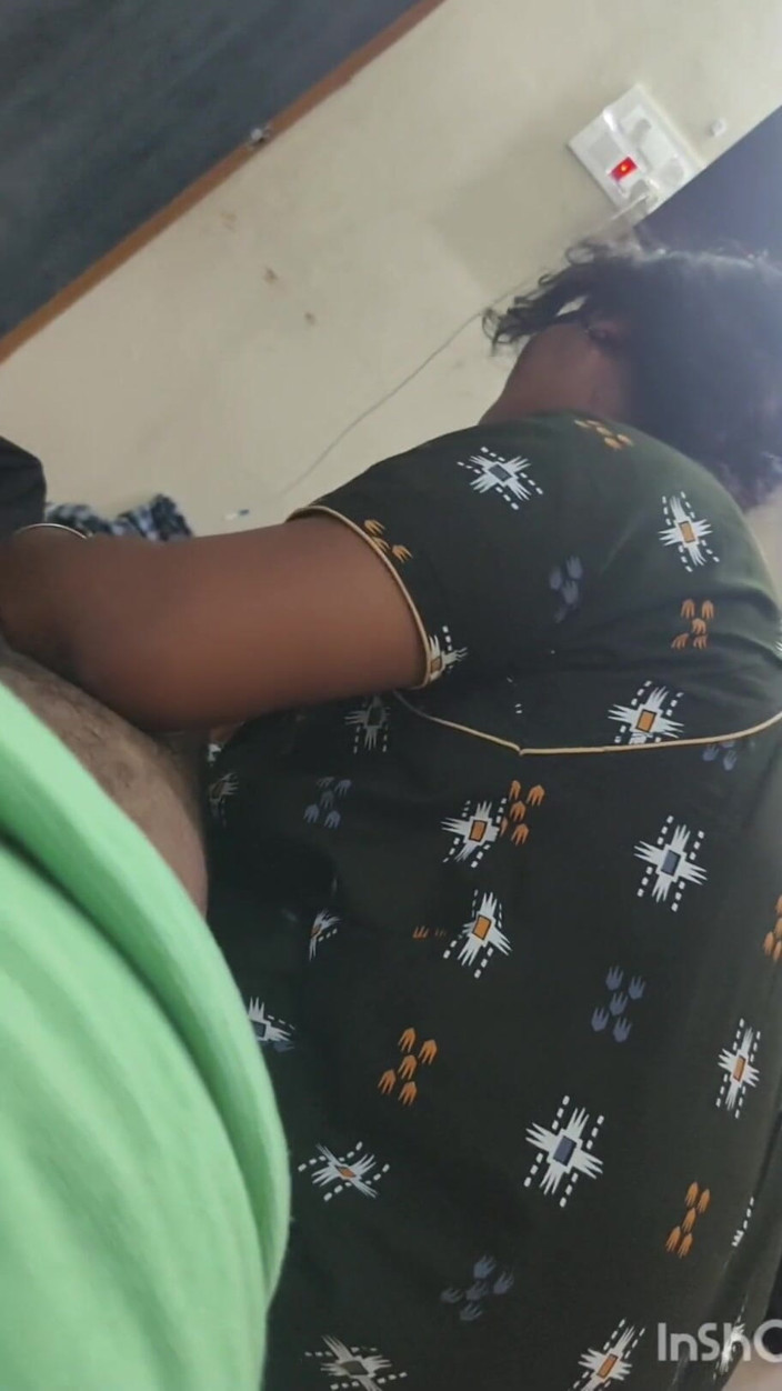 Naz54: Desi Telugu Girl Gas Delivery Boy Sex