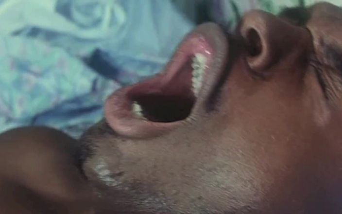 Inhonorof porn: These Vintage Sluts Taked All Types of Cocks, Even Blacks