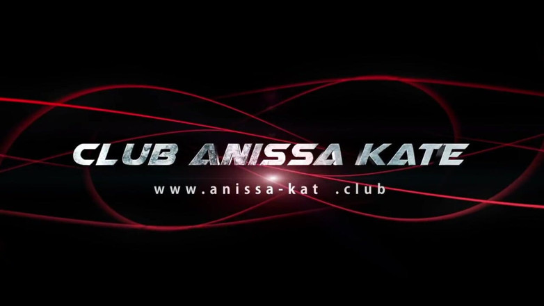 Club Anissa Kate: Two sluts dilated by Joss Lescaf