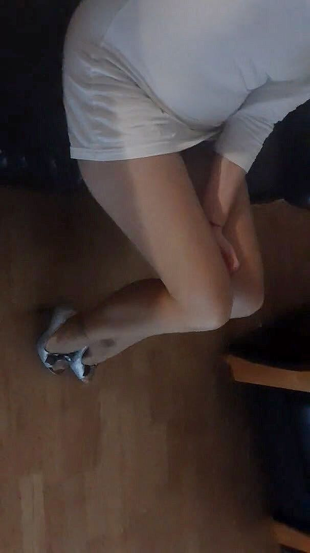 Real foot fetish: 하이힐을 신은 가장 섹시한 발