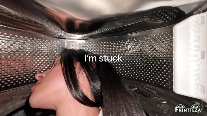 Frintteza: Пасинок відтрахав мачуху, поки вона в пральній машині. Анальний кремпай