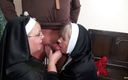 Dirty Doctors Clips: Drie zeer ondeugende nonnen