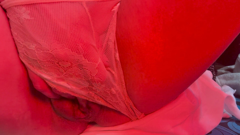 littleanda: Panties and Pussy