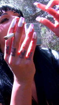 Sexy Video: Jenny Hard Mo
