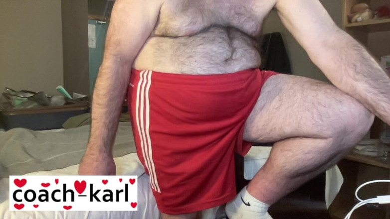 Coach Karl dude lodge: Co je v Těch šortkách?