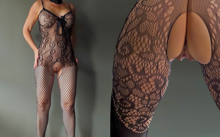 Masked-Fantasy: Hot miLF in lingerie sensuale e senza cavallo presenta la...