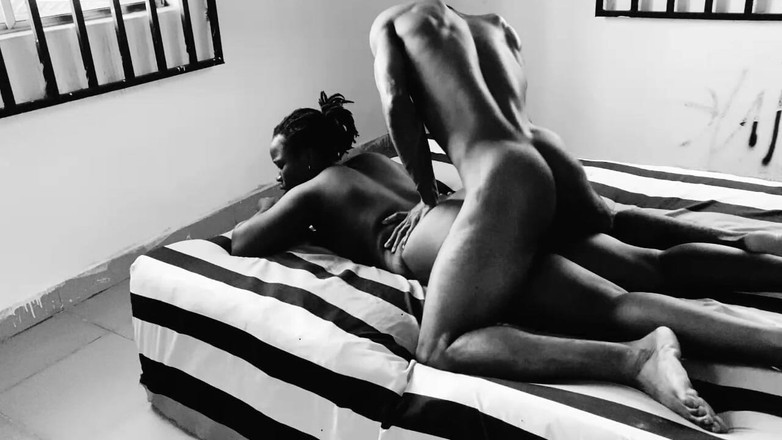 Kpekus Tv: Я сосала член моего сводного братца, пока он не трахал меня как его сучка