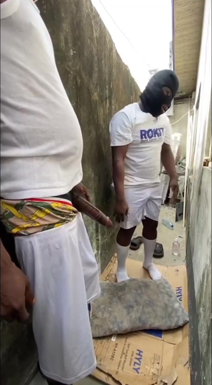 Bullet: Sexe en coin rapide