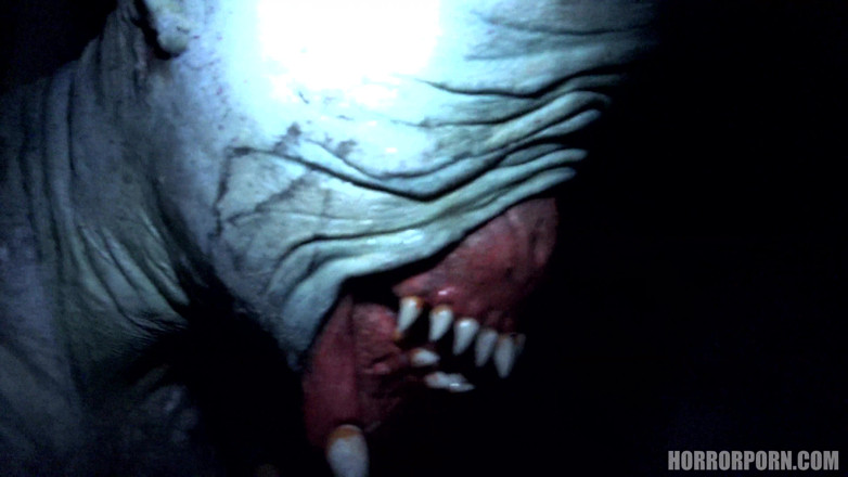 Horror porn: Порно жахів 18 демон розуму