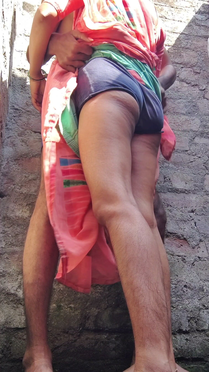 Hot bhabi gold: デジ村バビオープンバスルームトリプルXビデオ、インドの美しいバビセックスビデオ