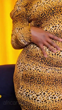 That Print Dress and Babe Body Matches Perfectly