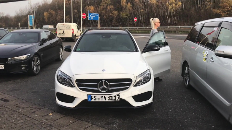 Rosetti: Ausländische besamung auf der Autobahn