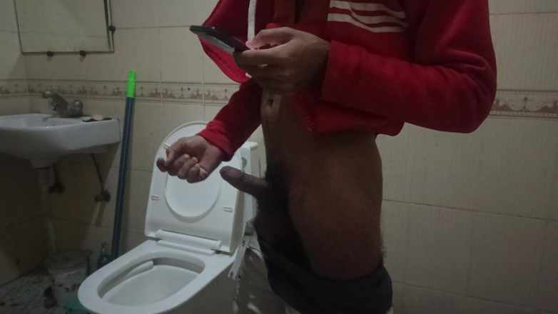 Brijesh 270: Desi in Bathroom