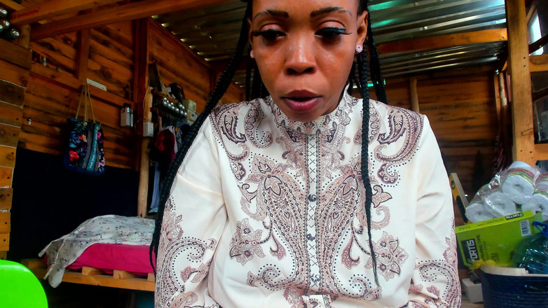 AnalEbony: 롤 을 연주 장난 꾸러기 여왕