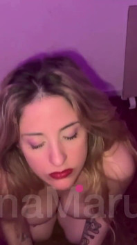 Blowjob malam yang bagus