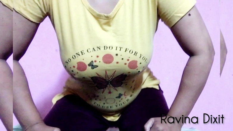 Couple's Diary: Ravina video nudo per bf