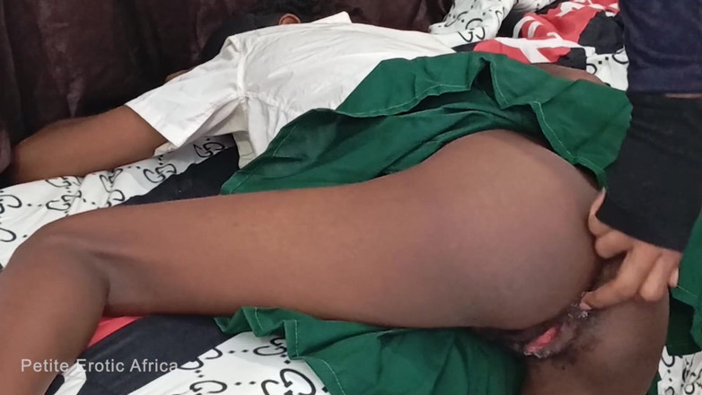 Petite Erotic Africa: Sweet Ebony Teen Taking Huge Dick Out of Passion