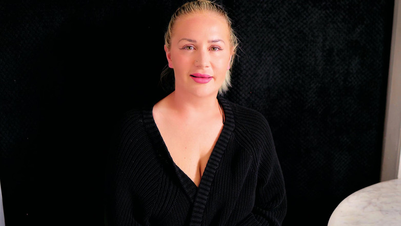 JessieHH: Nevlastní rodina Gloryhole Překvapení 4K