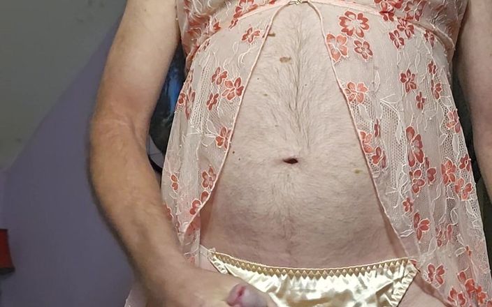 Fantasies in Lingerie: Сексуальні атласні трусики