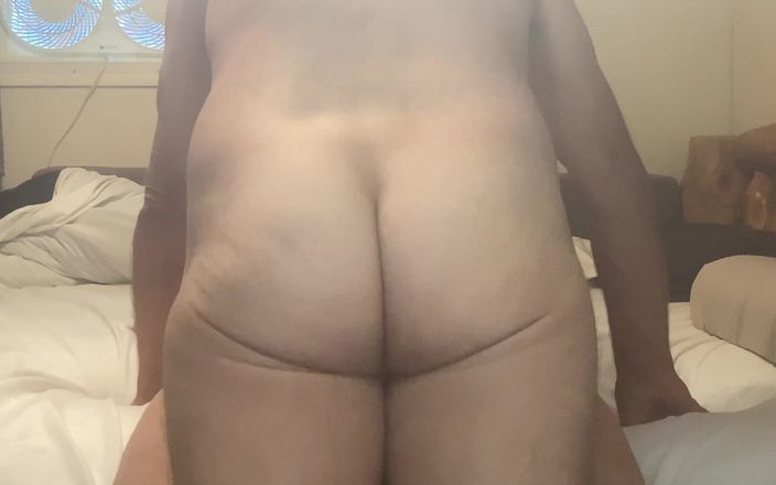 Sallylittle75: у кровати