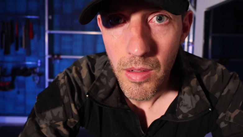 TomBakerBDSM: देखने का बिंदु टॉम बेकर - मेरे पेशाब की हर बूंद का उपभोग करें (4k)