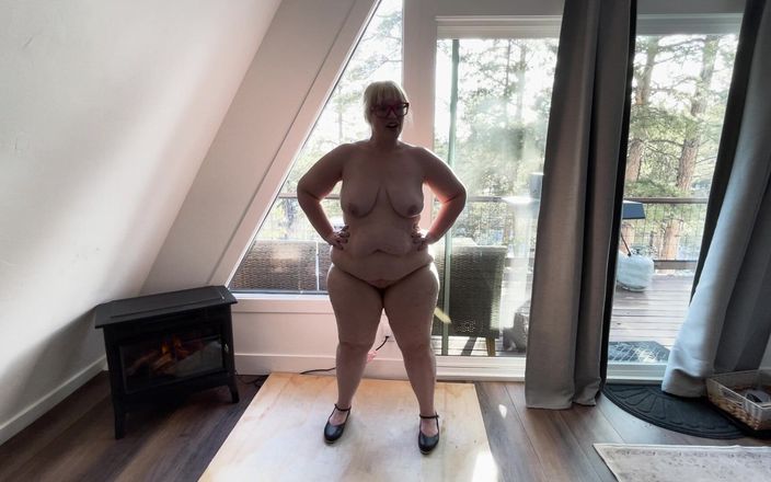 Alice Stone: Stripping Whore Shows off Her Curves in Front of the...