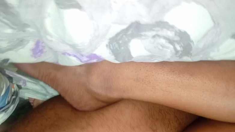 BigassMILF40: Desi Bhahibi Big Ass Cheating Riding Cock