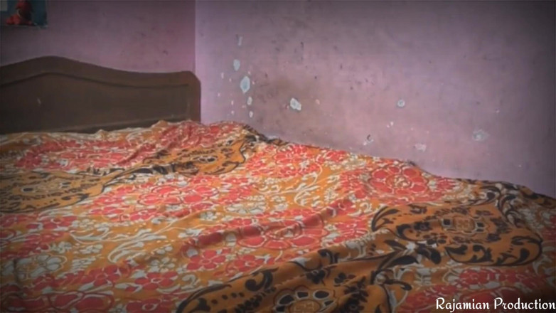 Raja Mian Production: 남친에게 섹스를 요구하는 인도 여친