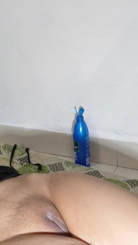 Futai pe la spate cu spermă pe curul ei