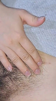 Zblízka Šukání tlusté kundičky