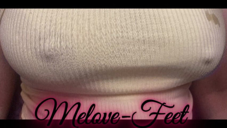 Naelor: Compilație de țâțe Melove care primesc cub de gheață