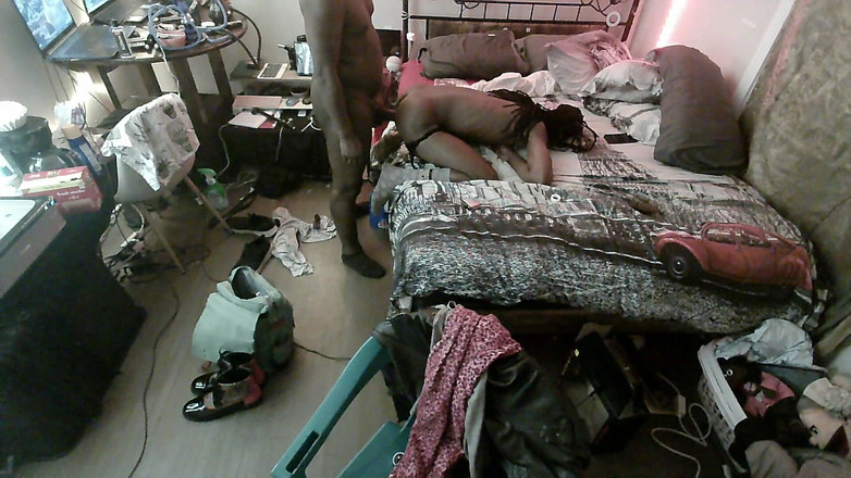 12 in Pole Boy BBC: ヤギを取っているディック