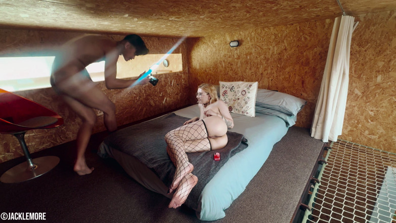 Jacklemore: Bts Photoshoot &amp; Fuck Creampie Daisy Dayz